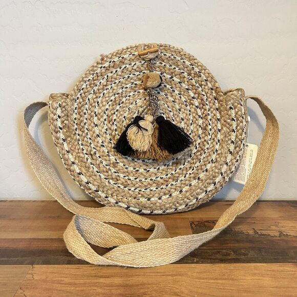 America & Beyond Handbags - America & Beyond Bag Bohemian Straw Rattan Circle Black Crossbody Jute